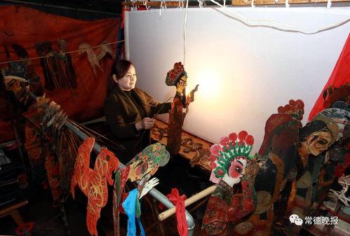 皮影戏演员,皮影戏演员的传承与艺术魅力