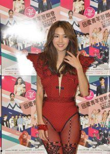 夜店红网袜女孩